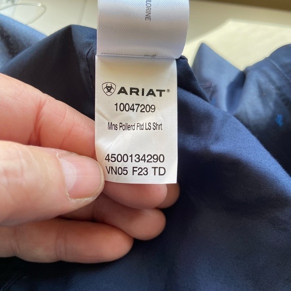 Ariat Men's Pollerd Shirt Large Long Sleeve Fitted Dark Blue Cactus Print Button - Picture 13 of 14